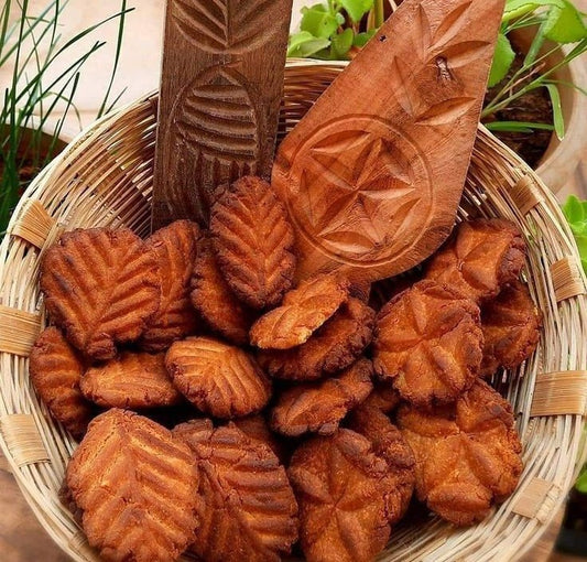Atta and Jaggery Thekua!